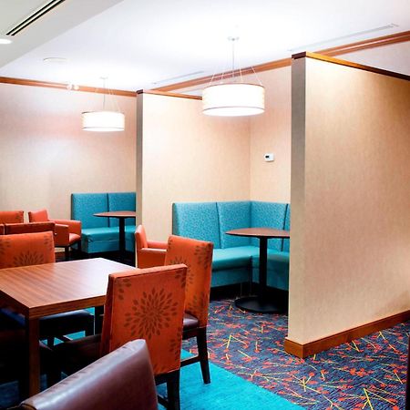 Residence Inn By Marriott Toronto Вон Екстериор снимка