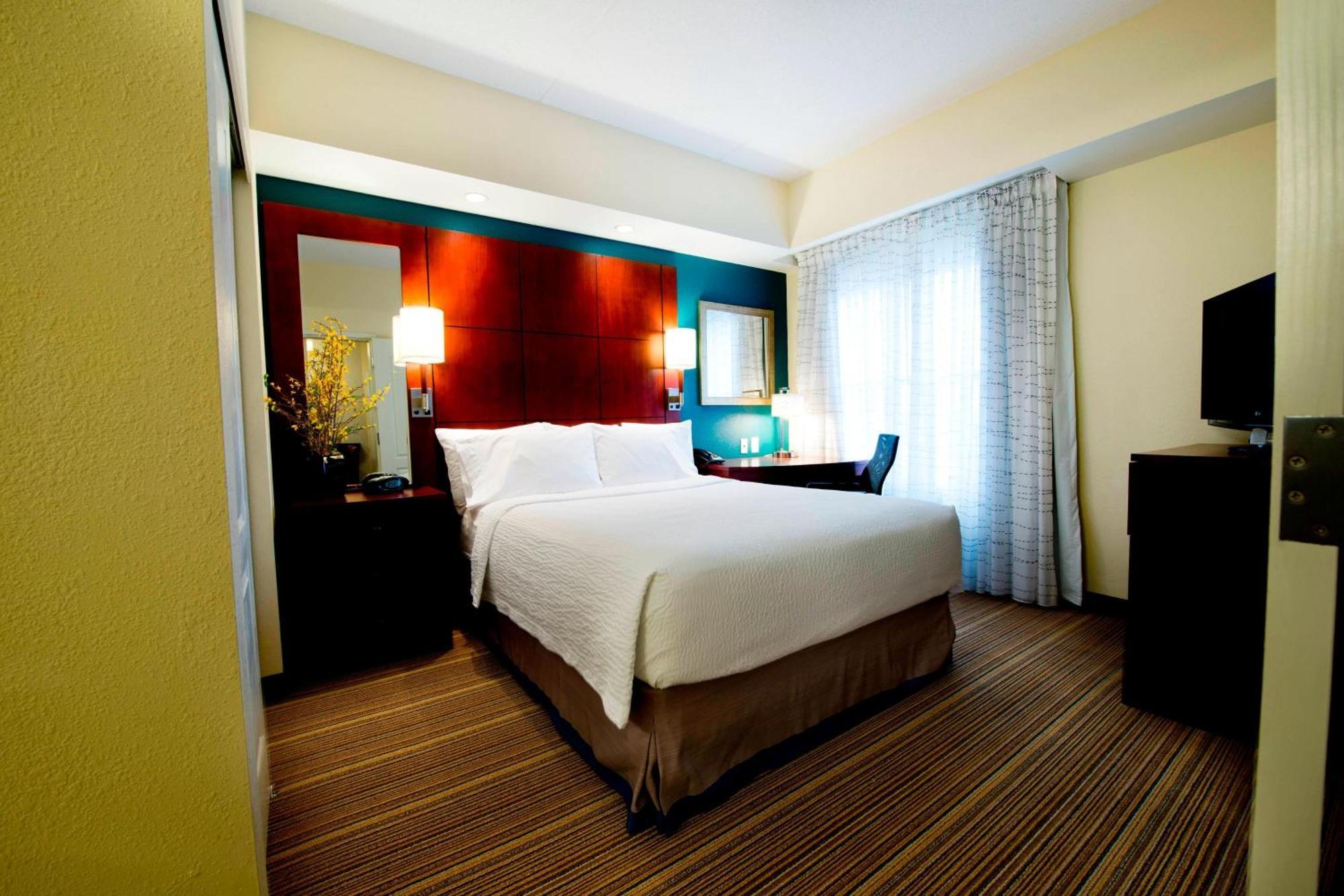 Residence Inn By Marriott Toronto Вон Екстериор снимка