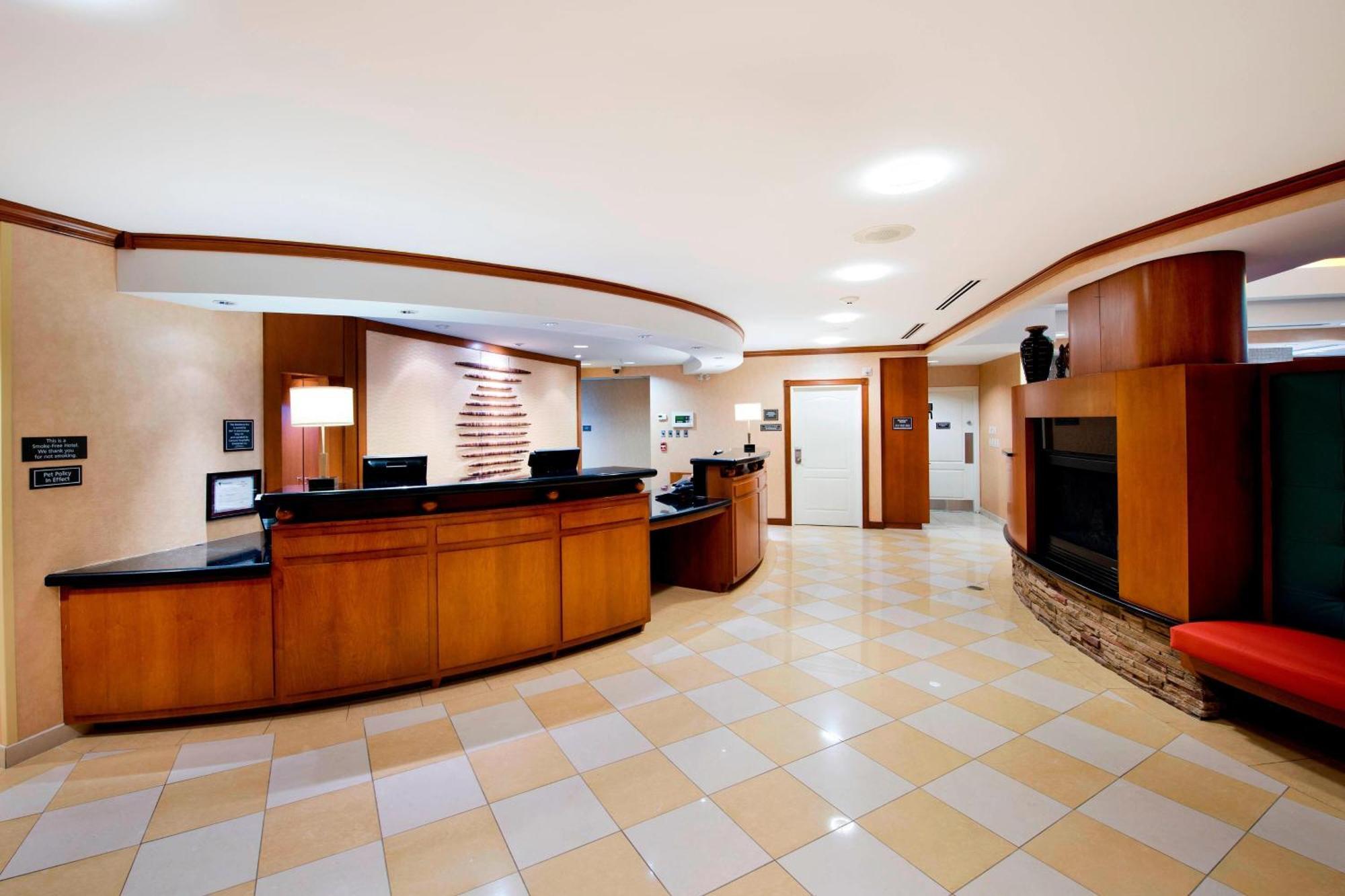 Residence Inn By Marriott Toronto Вон Екстериор снимка