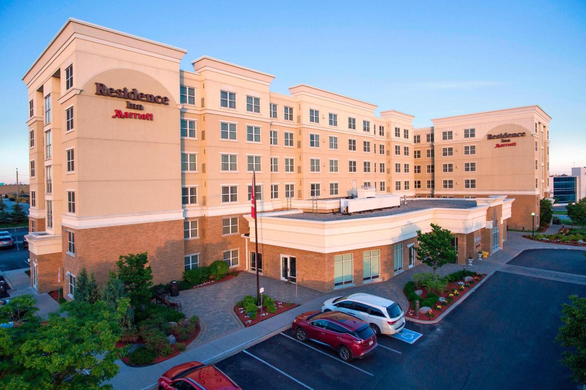 Residence Inn By Marriott Toronto Вон Екстериор снимка